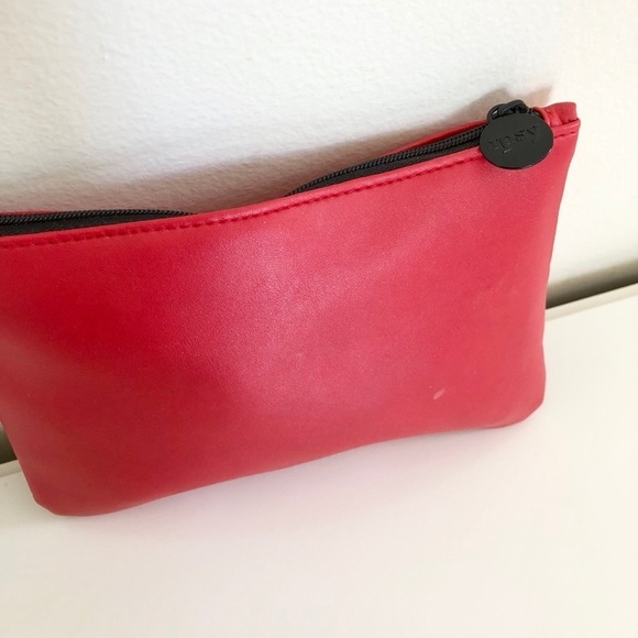 Ipsy Red Flower Mask Image Makeup Cosmetic Bag - Picture 5 of 8